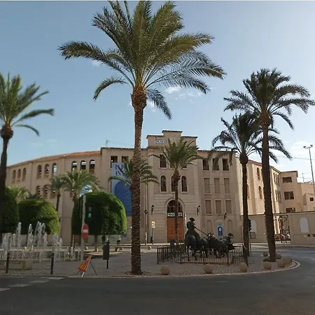 Estudio A Cerca Del Auditorio Y El Mercado De * Alicante